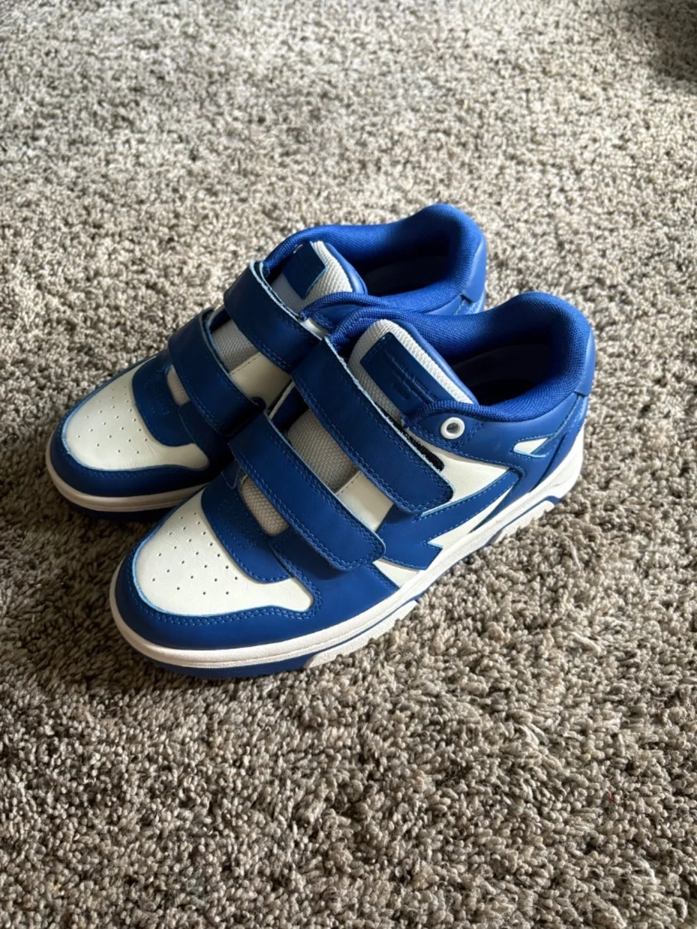 Kids shoes